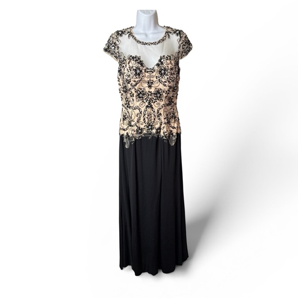 Bicici & Coty Dresses & Skirts - Bicici & Coty Womens Sz L Black Cream Sequin Sleeveless Maxi Evening Gown Formal